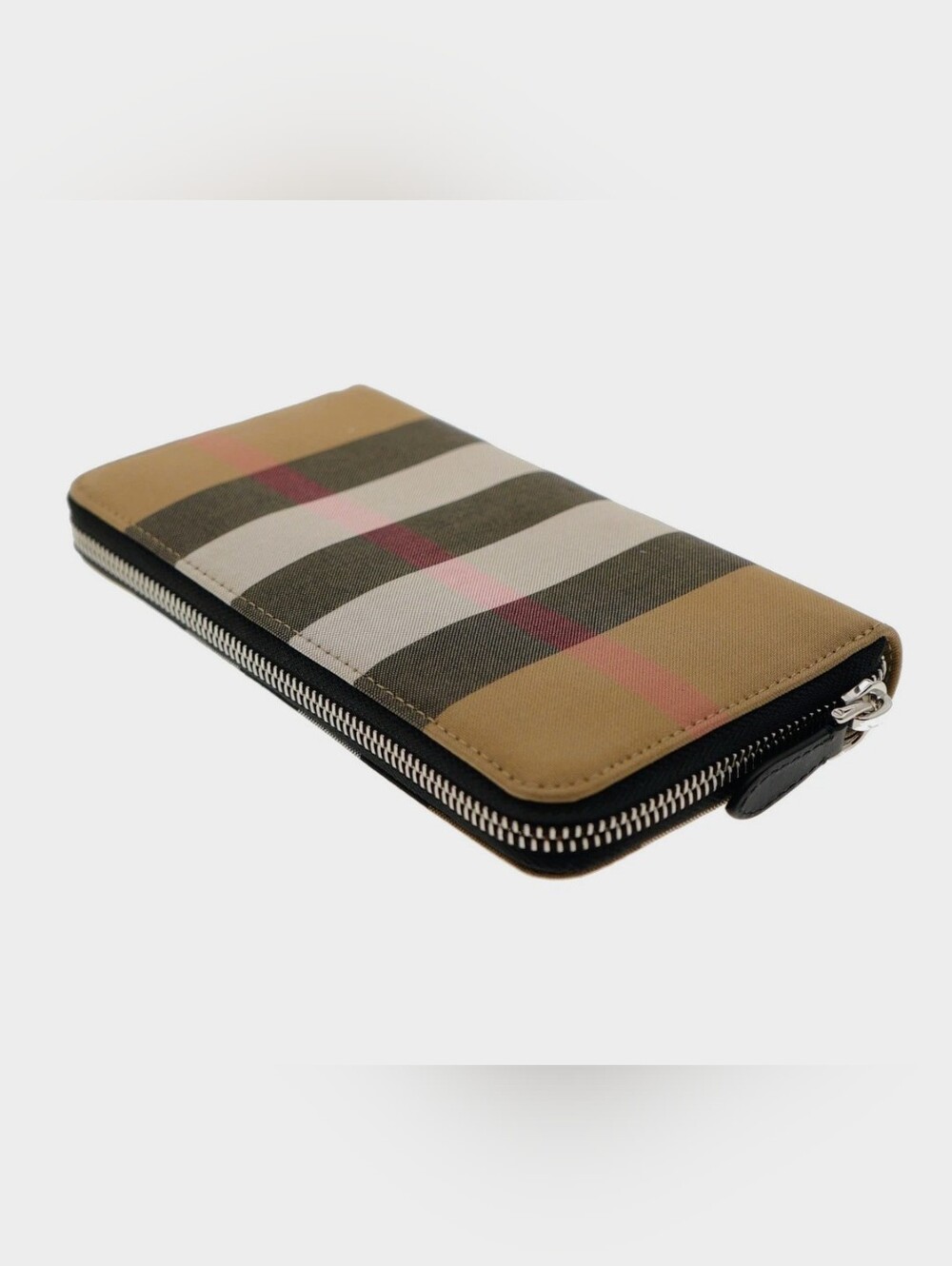 NWT Burberry Novacheck Ziparound Wallet w/SHW - Picture 7 of 11